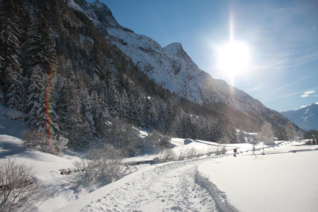 Gletscherchalet Sankt Leonhard im Pitztal Luaran gambar